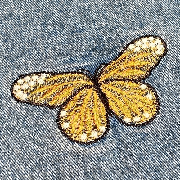 Butterfly Embroidered Cropped Raw Edge Denim Size 3XL - Picture 9 of 14